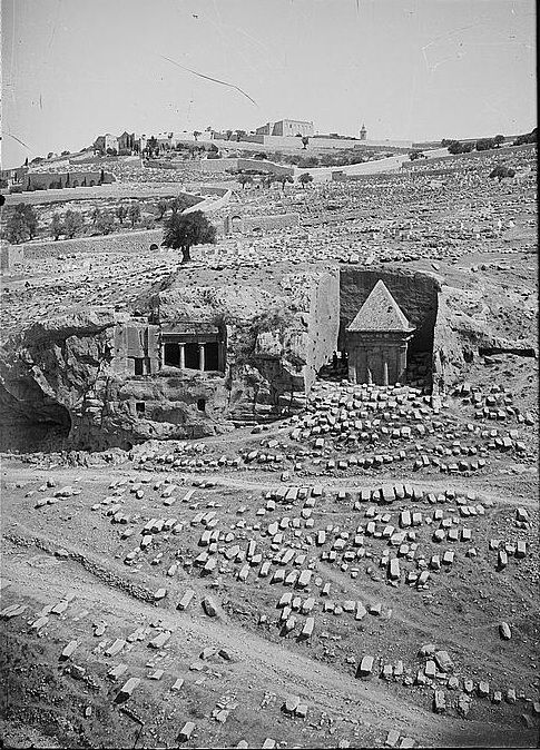 Еврейское кладбище у подножия Масличной горы. 1900